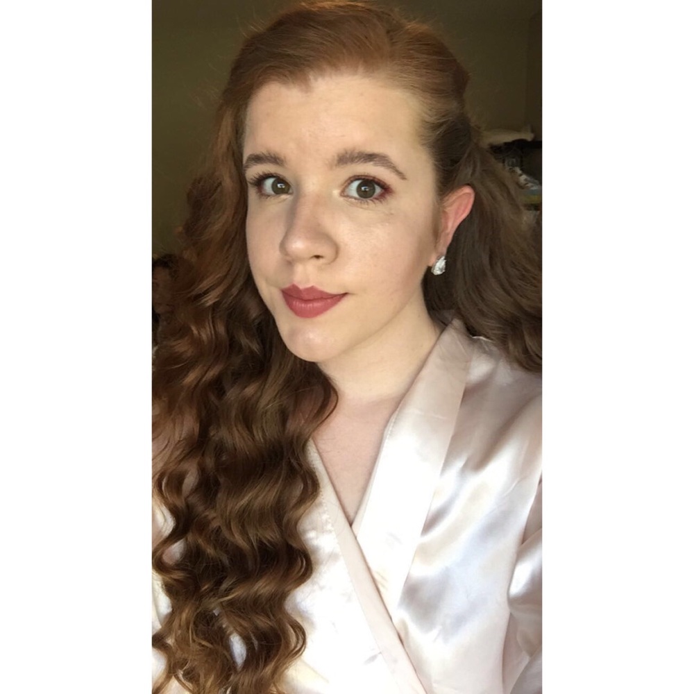 Meet your Posher, Crystal